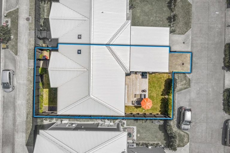 Photo of property in 48 Karepiro Drive, Stanmore Bay, Whangaparaoa, 0932