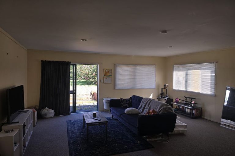 Photo of property in 15 Picasso Drive, West Harbour, Auckland, 0618