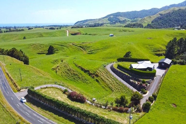 Photo of property in 169 Upper Pitone Road, Pitone, New Plymouth, 4374