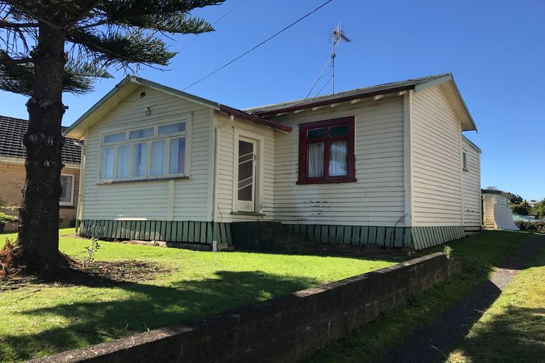 Photo of property in 204 Hakanoa Street, Huntly, 3700