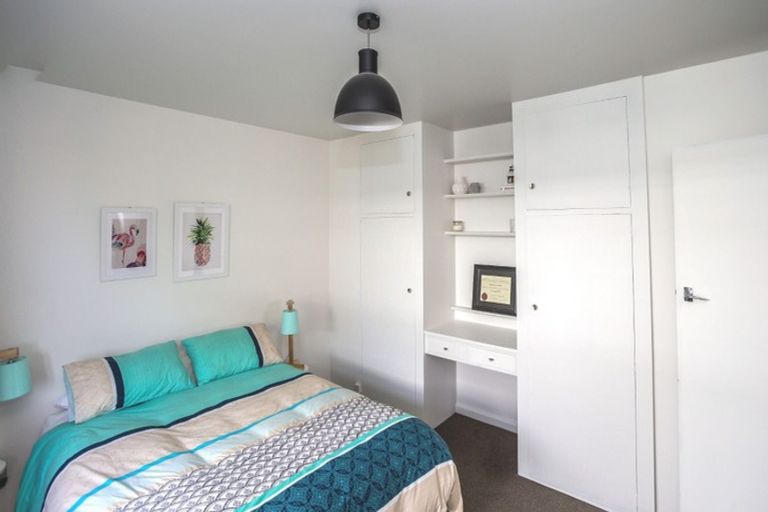 Photo of property in 130 Waimairi Road, Ilam, Christchurch, 8041