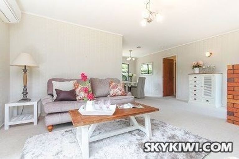 Photo of property in 1/47 Miro Street, New Lynn, Auckland, 0600