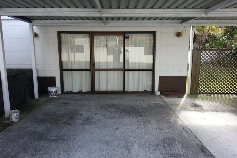 Photo of property in 26 Miro Street, New Lynn, Auckland, 0600