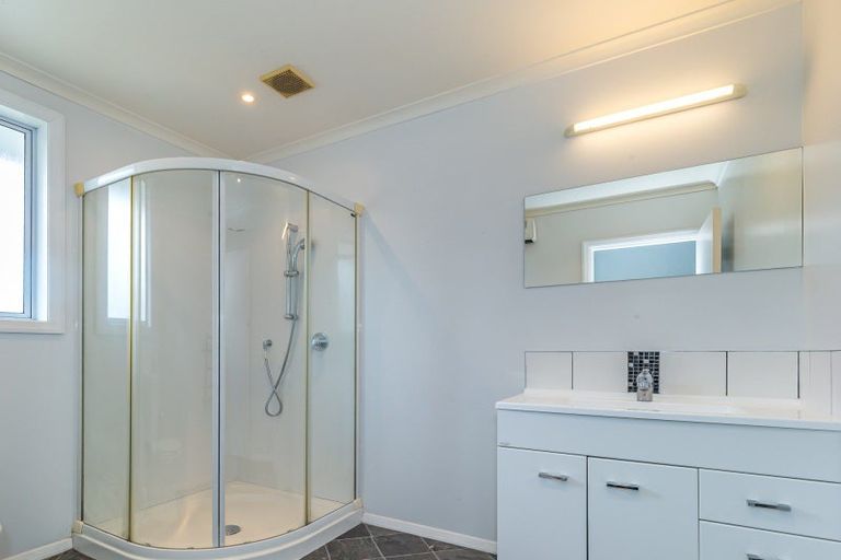 Photo of property in 5 Duke Street, Levin, 5510