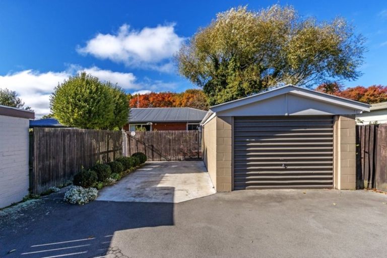 Photo of property in 1/184 Greers Road, Bryndwr, Christchurch, 8053