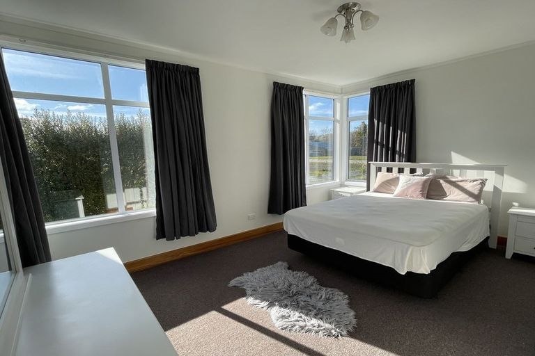 Photo of property in 7 Ovenden Street, Owaka, 9535