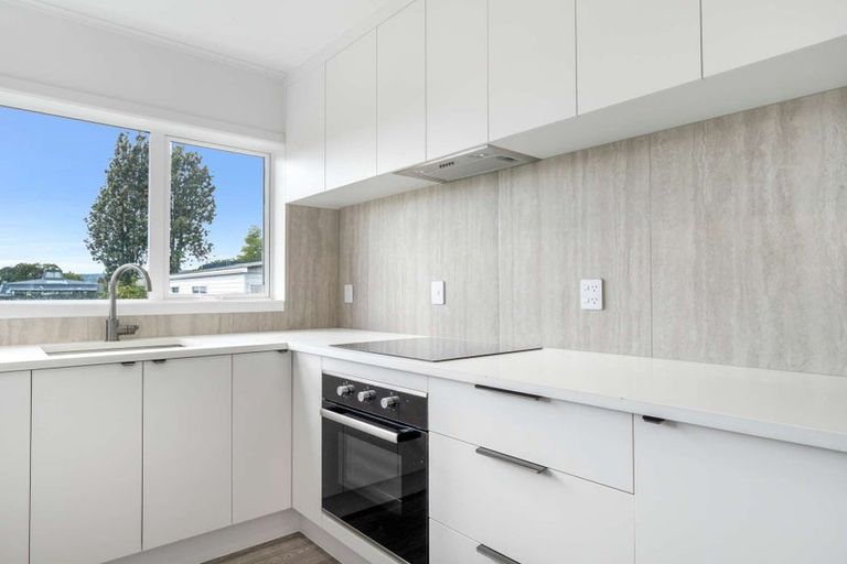 Photo of property in 12 Scott Avenue, Owhata, Rotorua, 3010