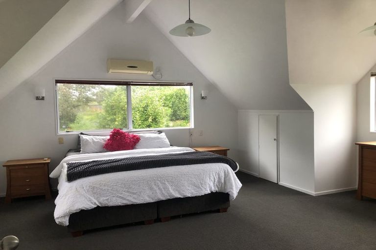 Photo of property in 987 Tuhikaramea Road, Ngahinapouri, Hamilton, 3290