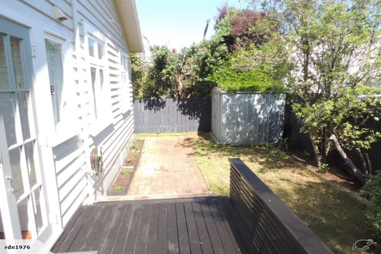 Photo of property in 12a Rotherham Terrace, Miramar, Wellington, 6022