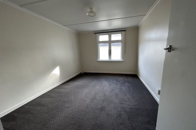 Photo of property in 80 Peel Street, Westport, 7825