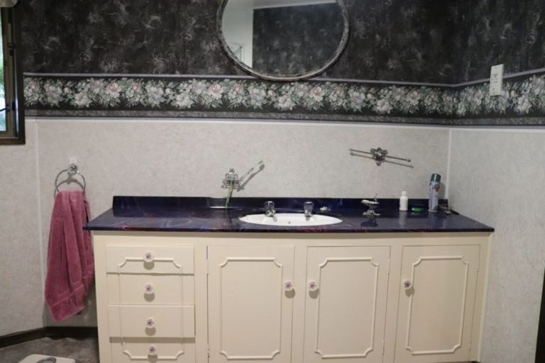 Photo of property in 1 Edendale-woodlands Highway, Woodlands, Invercargill, 9871