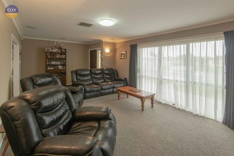 Photo of property in 13 Shearer Place, Pirimai, Napier, 4112