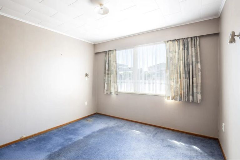 Photo of property in 16b Te Mete Terrace, Merrilands, New Plymouth, 4312