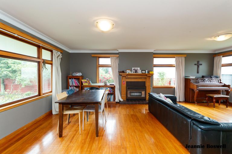 Photo of property in 107 Jickell Street, Hokowhitu, Palmerston North, 4410