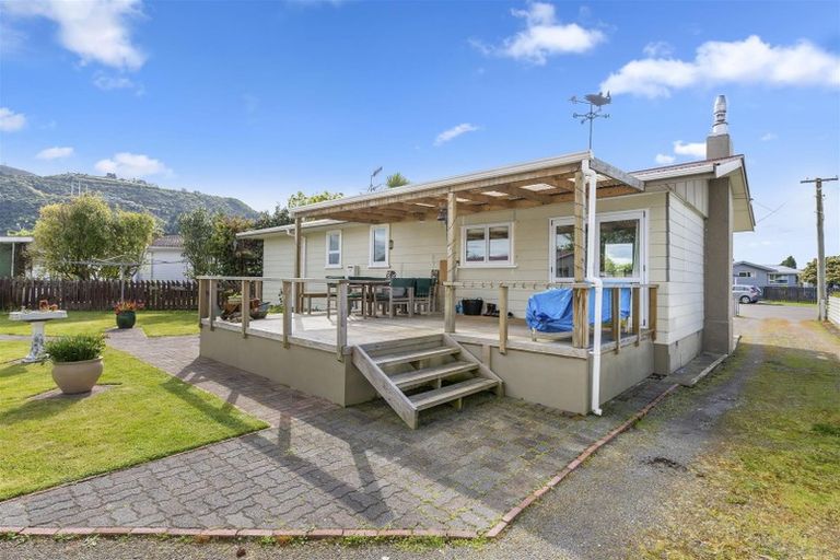 Photo of property in 26 Fenruss Street, Fairy Springs, Rotorua, 3015