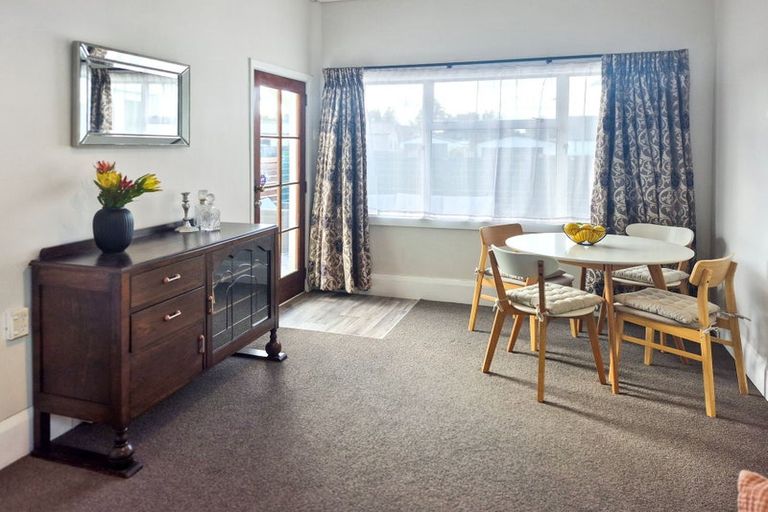 Photo of property in 23 Porritt Place, Waipukurau, 4200