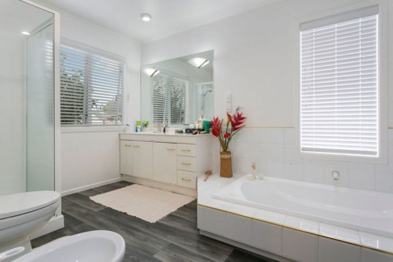 Photo of property in 213 Thornton Road, Cambridge, 3434