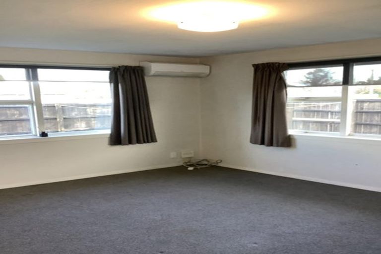 Photo of property in 4/573 Hereford Street, Linwood, Christchurch, 8011
