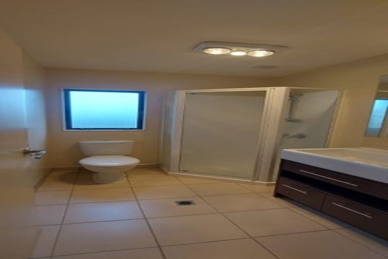 Photo of property in Hibiscus Garden, 1 Lavender Garden Lane, Oteha, Auckland, 0632