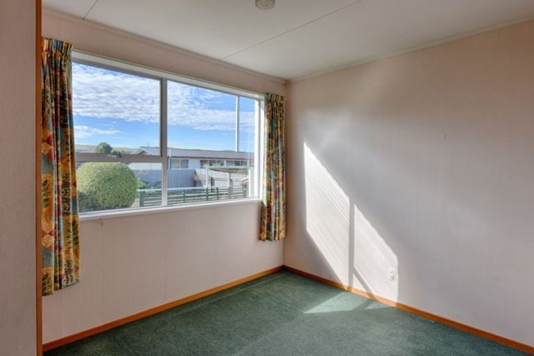 Photo of property in 19 Vera Street, Gore, 9710