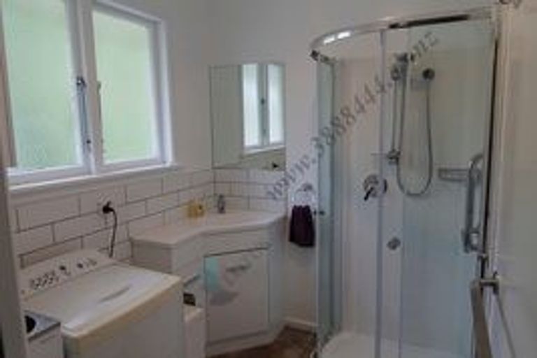 Photo of property in 98 Winters Road, Redwood, Christchurch, 8051