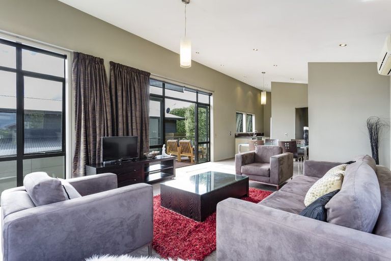 Photo of property in 13b Mataraki Place, Wanaka, 9305