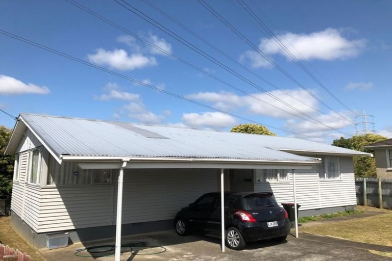 Photo of property in 15 Emerson Road, Clover Park, Auckland, 2023