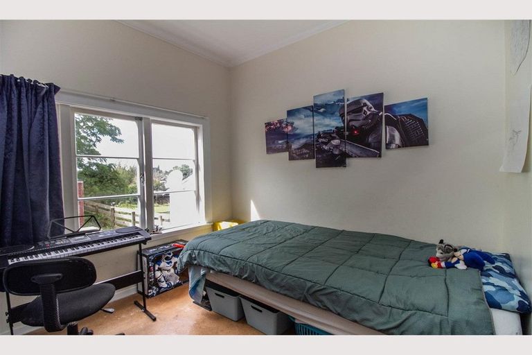 Photo of property in 30 Mount View Street, Raetihi, 4632