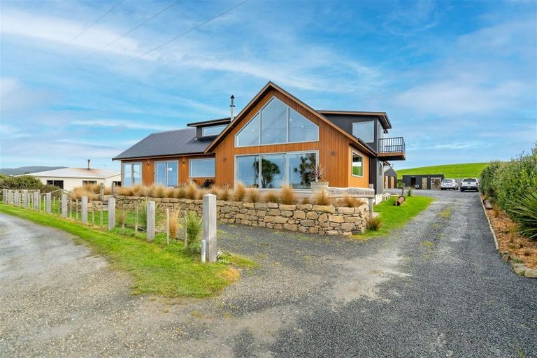Photo of property in 1304 Kaka Point Road, Kaka Point, Balclutha, 9271
