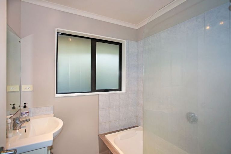 Photo of property in 15 Matai Street, Waiuku, 2123