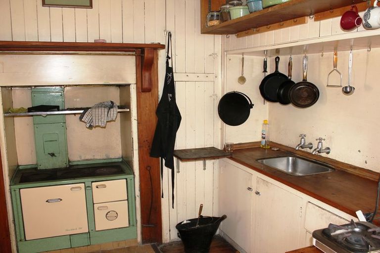 Photo of property in 1a Glen Street, Oamaru, 9400
