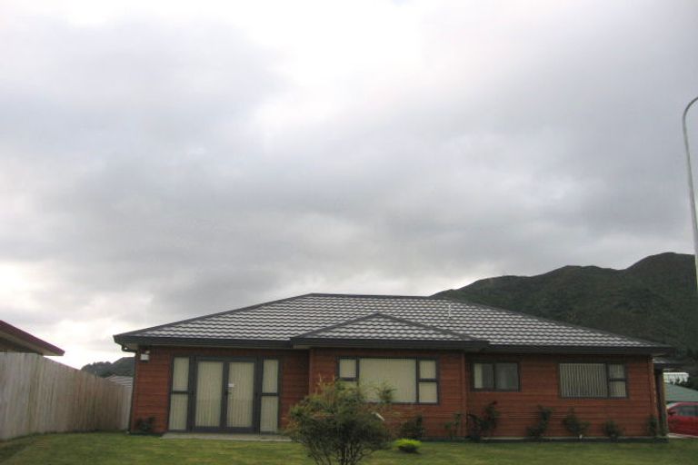 Photo of property in 77 Mandel Mews, Waiwhetu, Lower Hutt, 5010