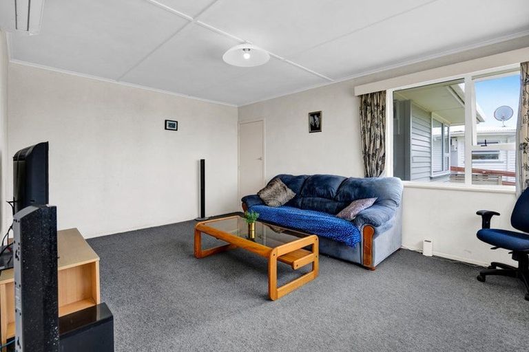 Photo of property in 28 Belair Avenue, Blagdon, New Plymouth, 4310