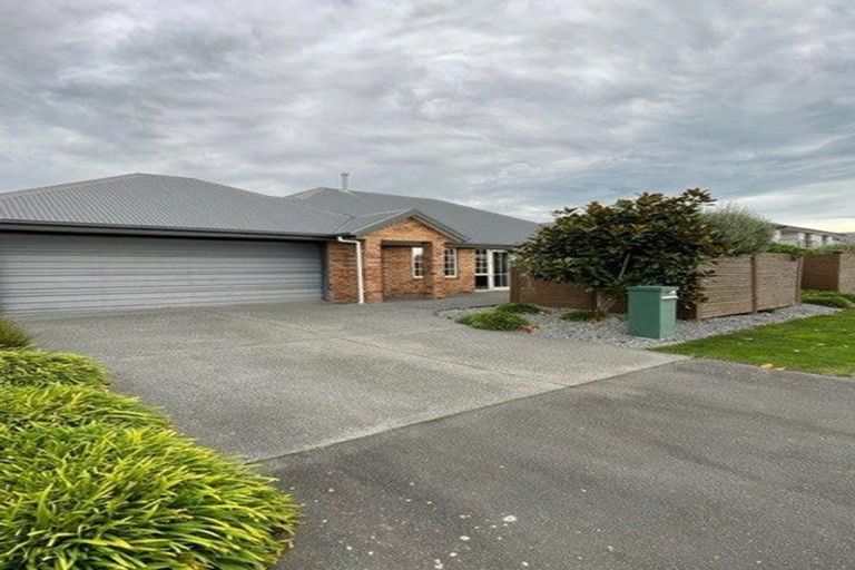 Photo of property in 19 Millstream Drive, Northwood, Christchurch, 8051