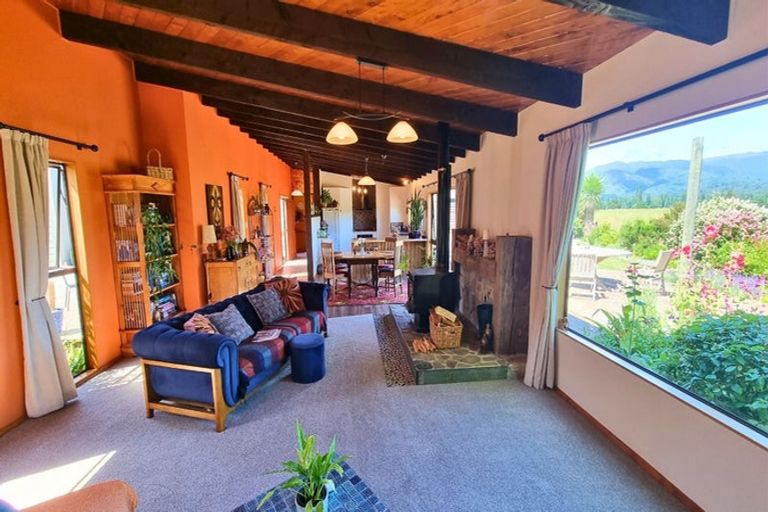 Photo of property in 246 East Takaka Road, East Takaka, Takaka, 7183