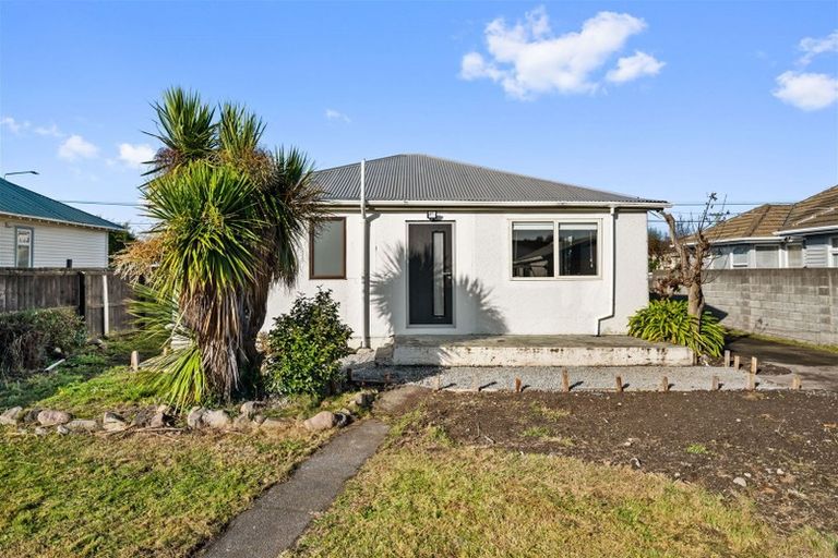 Photo of property in 1/37 Hay Street, Bromley, Christchurch, 8062