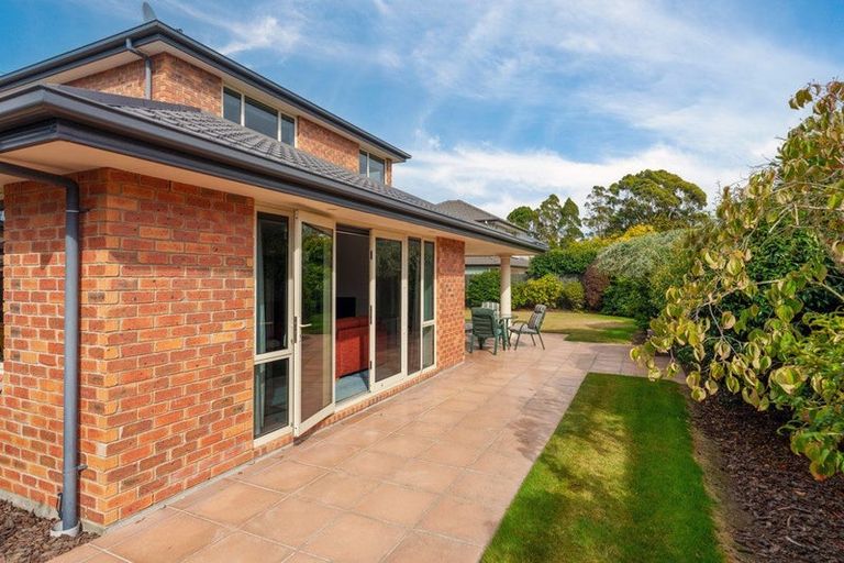 Photo of property in 9 Saint Clair Close, Harewood, Christchurch, 8051
