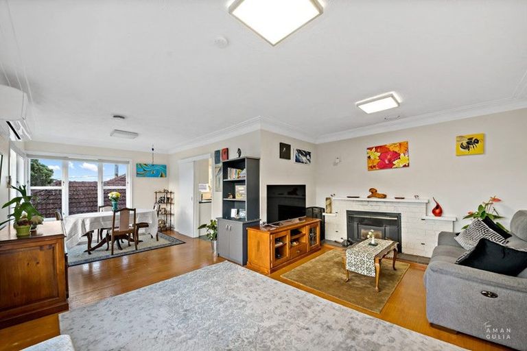 Photo of property in 62 Stottholm Road, Titirangi, Auckland, 0604