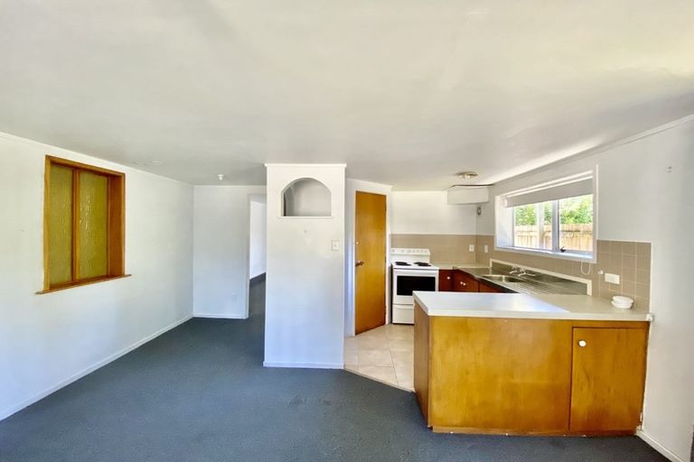 Photo of property in 50 Weatherly Road, Torbay, Auckland, 0630