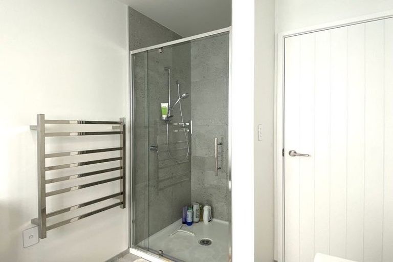 Photo of property in 10 Tangaroa Place, Poike, Tauranga, 3112