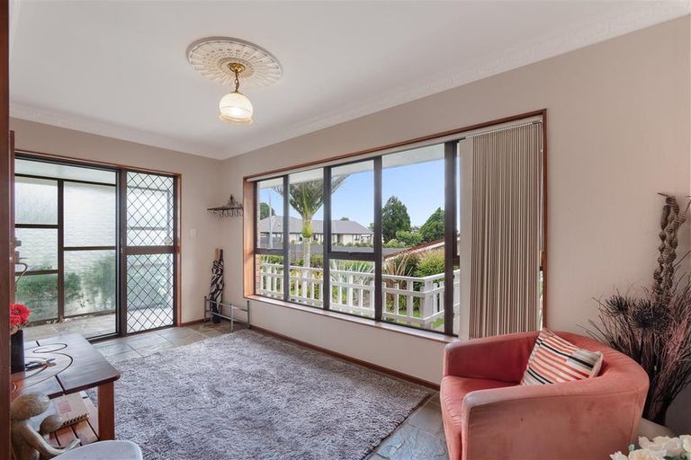 Photo of property in 54c Oxford Street, Te Puke, 3119
