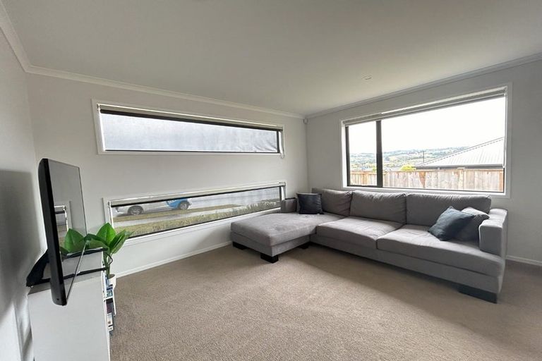 Photo of property in 12 Peter Bourne Drive, Pokeno, 2402