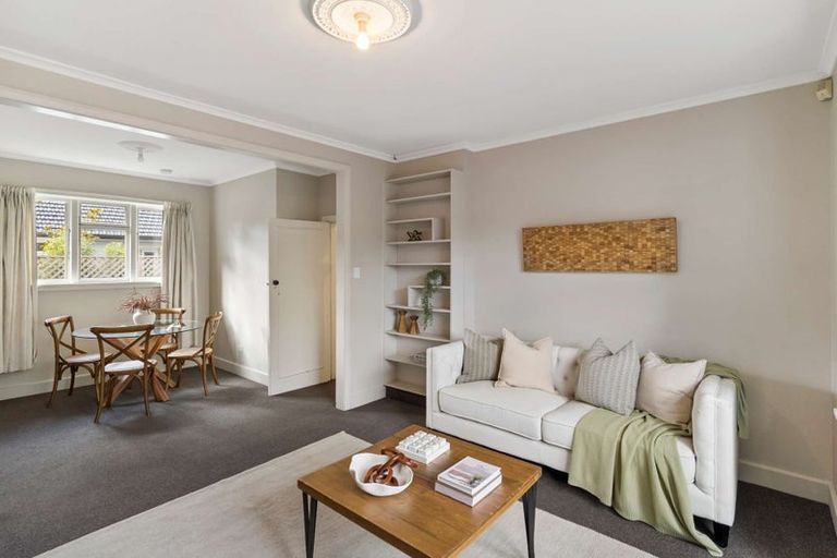 Photo of property in 209 Centaurus Road, Saint Martins, Christchurch, 8022