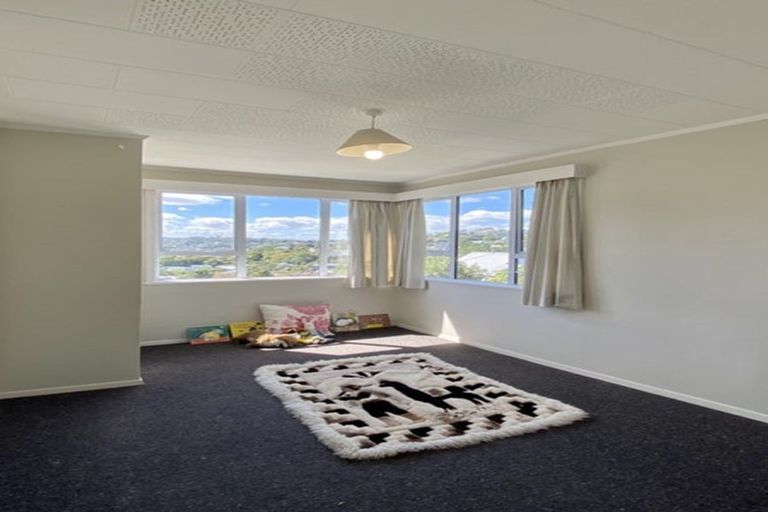 Photo of property in 8 Punjab Street, Khandallah, Wellington, 6035