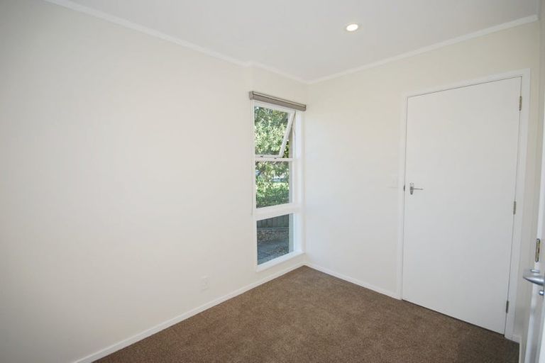 Photo of property in 8/644 Pakuranga Road, Howick, Auckland, 2010