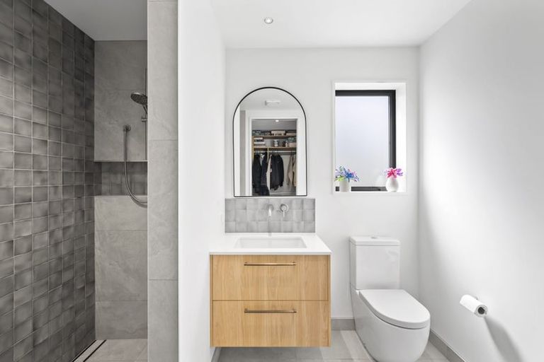 Photo of property in 27 Idris Road, Fendalton, Christchurch, 8052