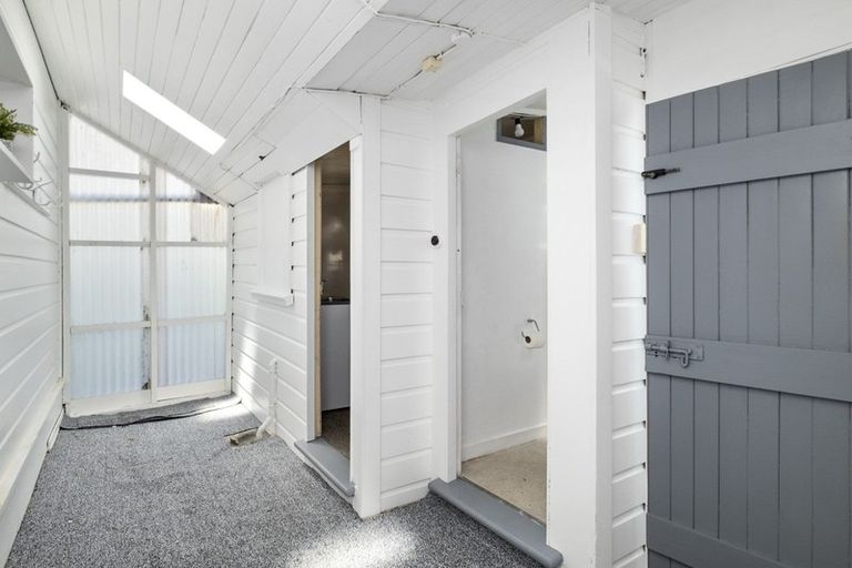 Photo of property in 43 Richmond Street, Forbury, Dunedin, 9012