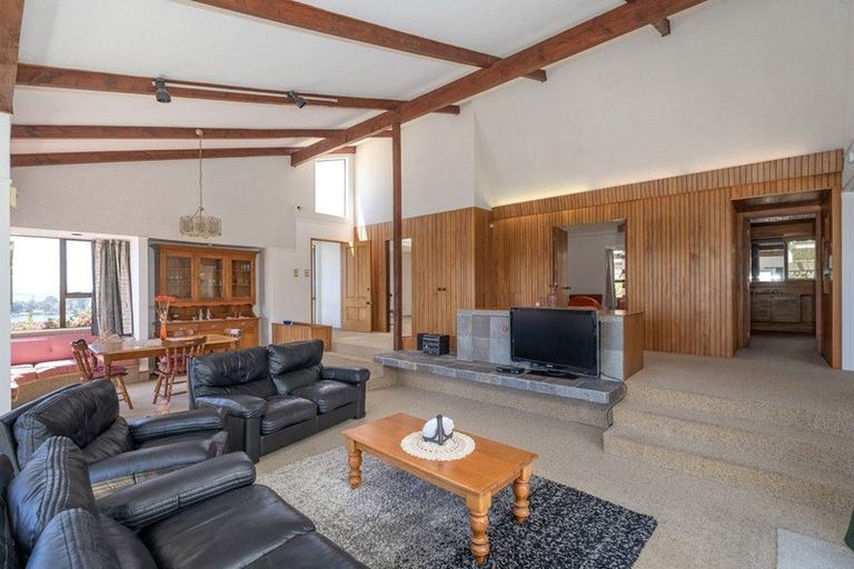 Photo of property in 14 Pine Grove, Tairua, 3508