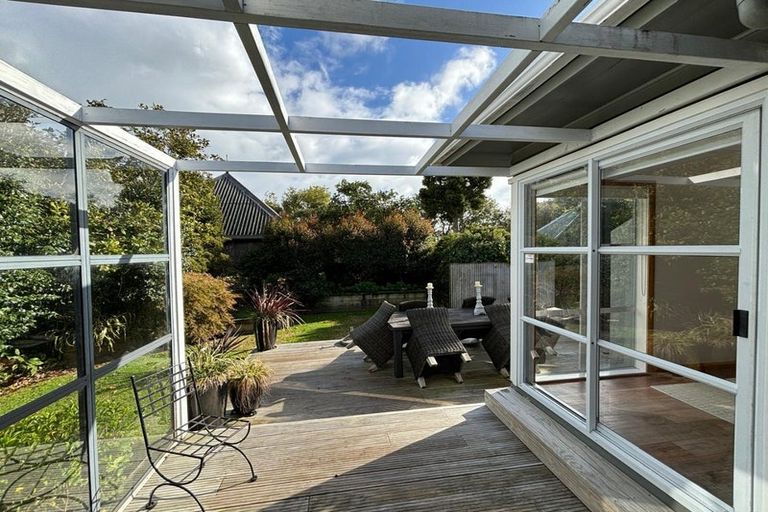 Photo of property in 29 Rogan Street, New Plymouth, 4310