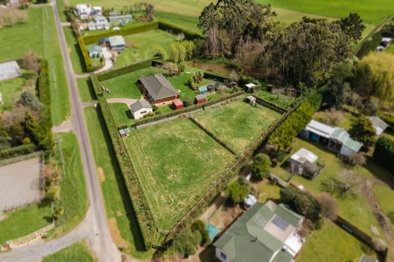Photo of property in 91 Te Whanga Road, Levin, 5572